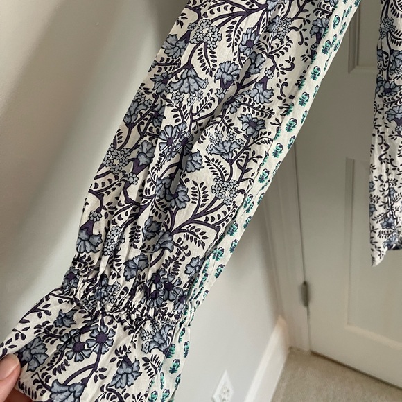 NWT Sundance Catalog Flutter Sleeve Explorer Top, Size L - Picture 4 of 4